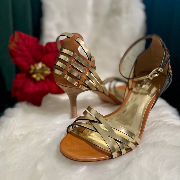 Coach Heels - Picture 1 of 1